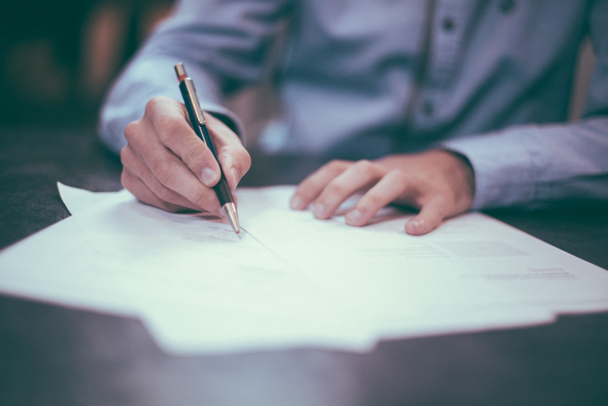 Contract Manufacturing Agreements: Key Clauses for Fragrance Brands