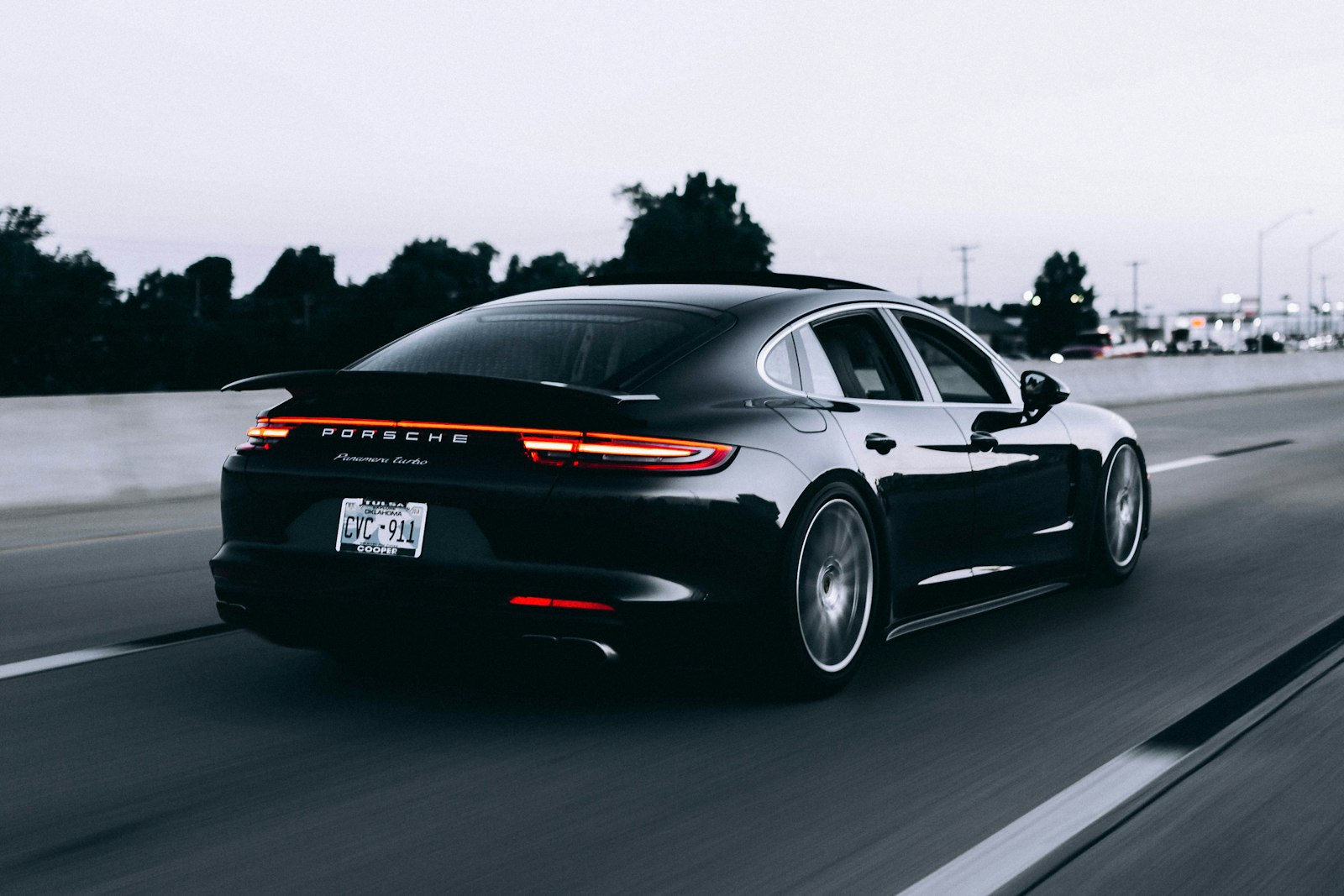 Automotive Fragrance OEM: Car Scent Products for Dealers & Brands