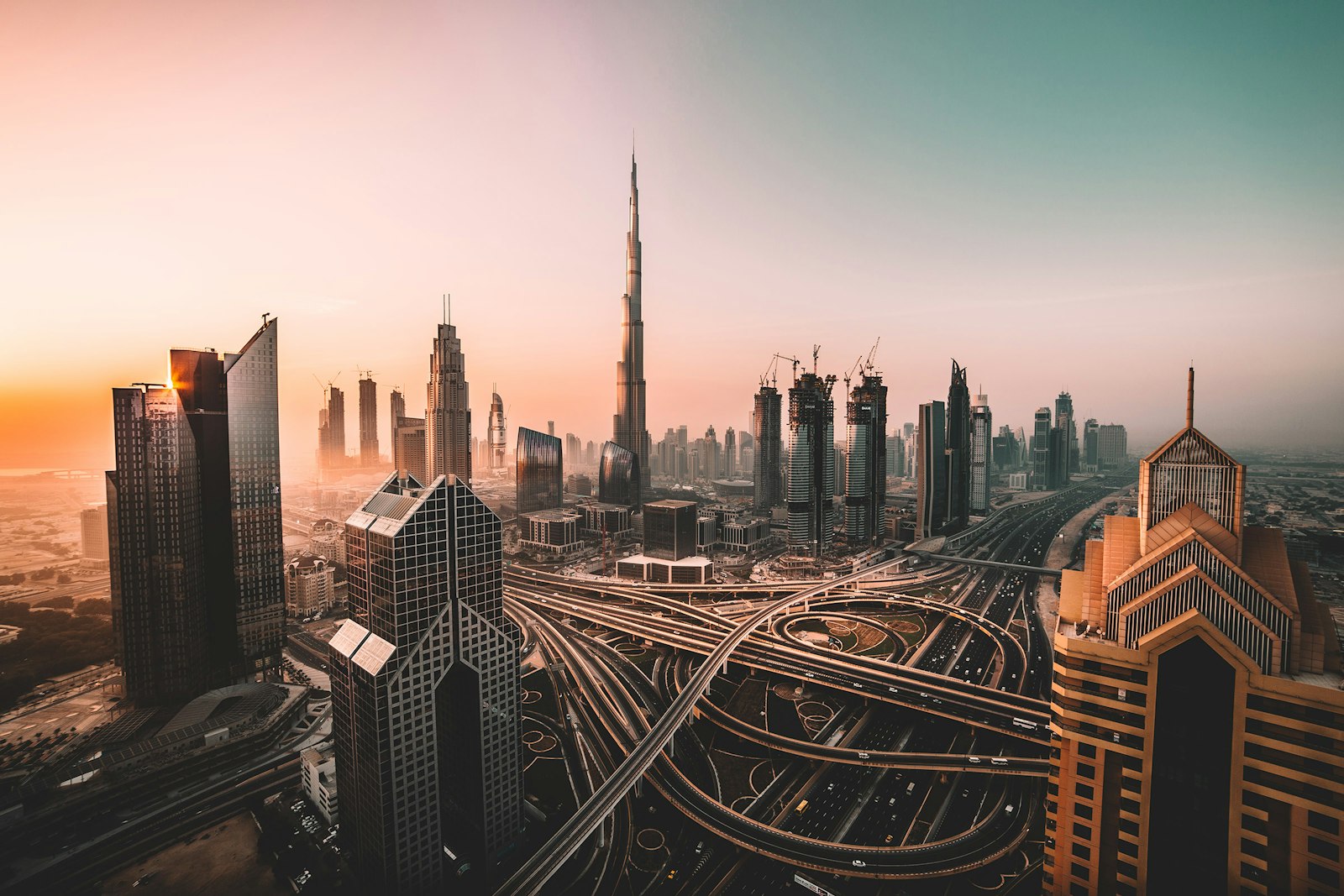 Entering the Middle East Fragrance Market: Gulf States Buyer Guide